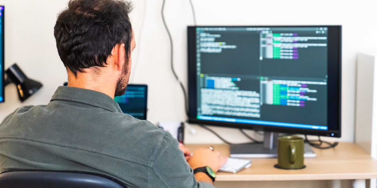 PC AIO Mulai Panas? 5 Trik Rahasia Dinginkan Komputer Tanpa Bongkar Pasang Casing!