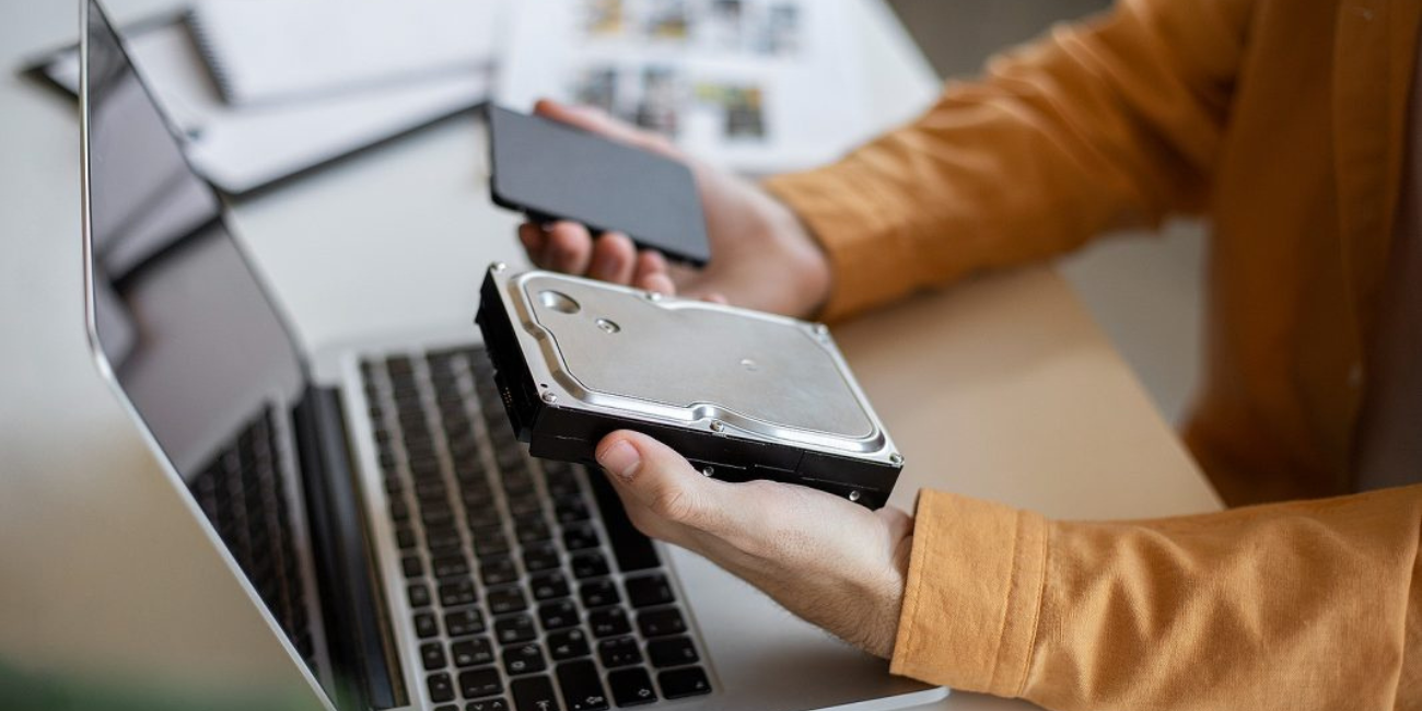 Jangan Sampai Rusak! Ini Panduan Lengkap Merawat SSD Agar Tahan 10 Tahun Lebih