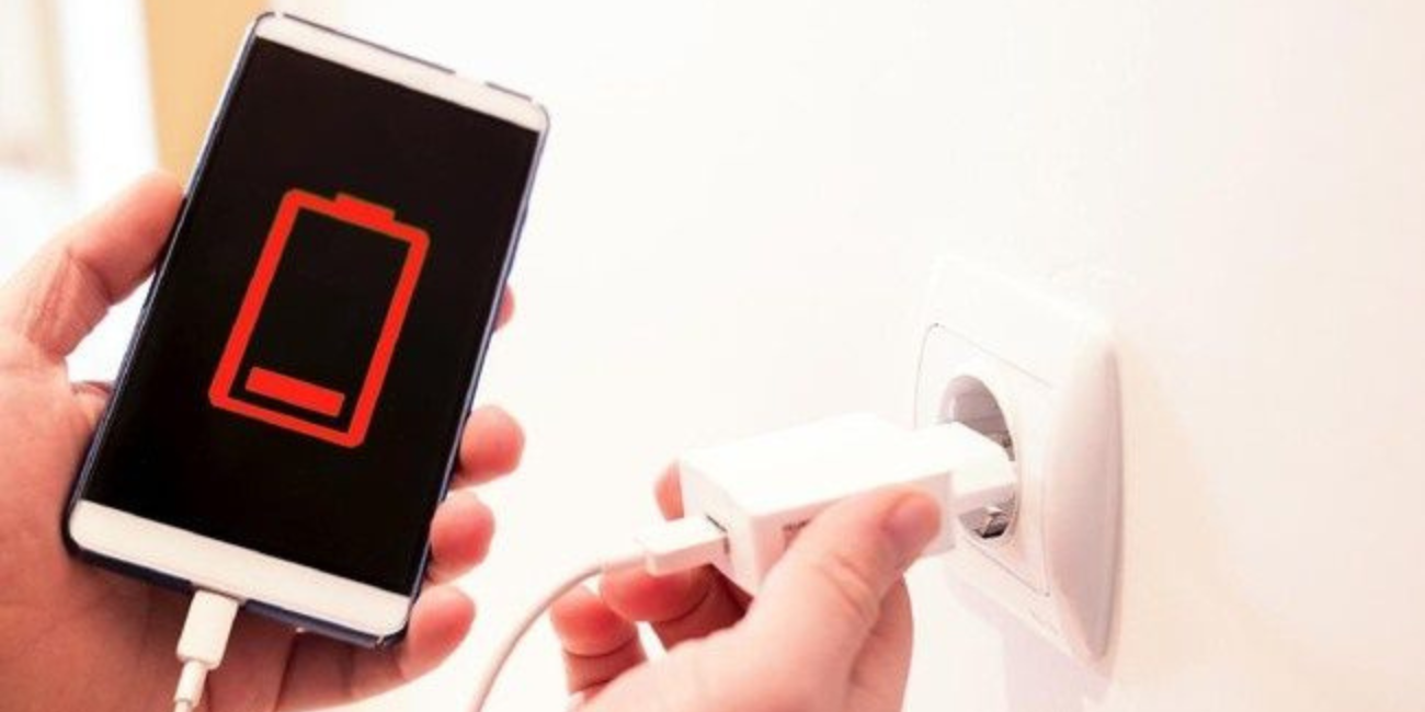 5 Cara Mengatasi Port HP Longgar Akibat Sering Colok Cabut Charger, Nggak Perlu ke Tempat Servis!