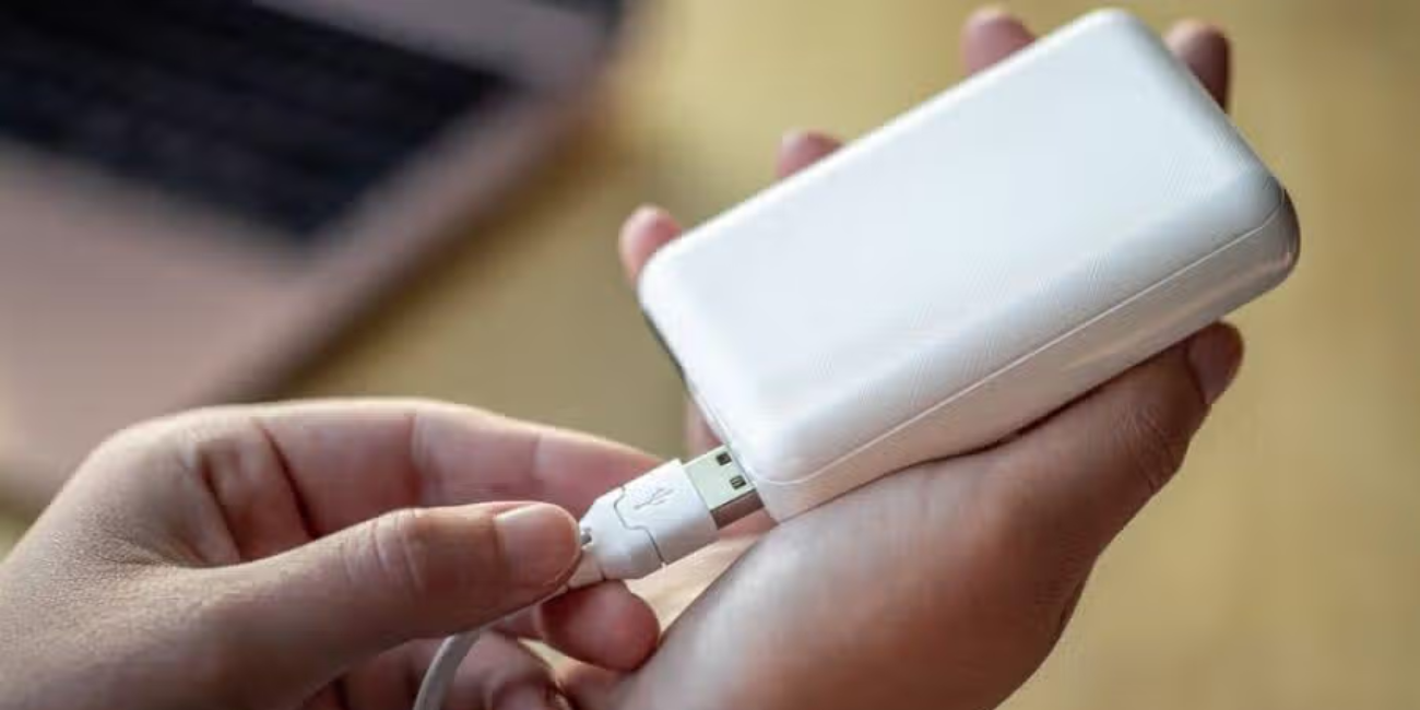 Power Bank Tidak Mengisi Daya HP? Ini 5 Penyebab dan Solusi Paling Jitu!